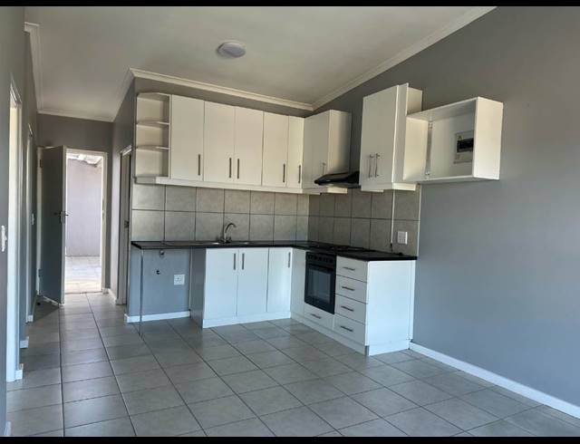 2 bed property to rent in BRACKENFELL SOUTH